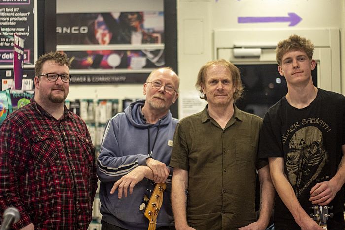 Stevie Jones & The Wildfires